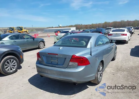 2012 Volvo C70 T5/T5 Platinum/T5 Premier Plus z USA, uszkodzony, nr VIN YV1672MC8CJ130705